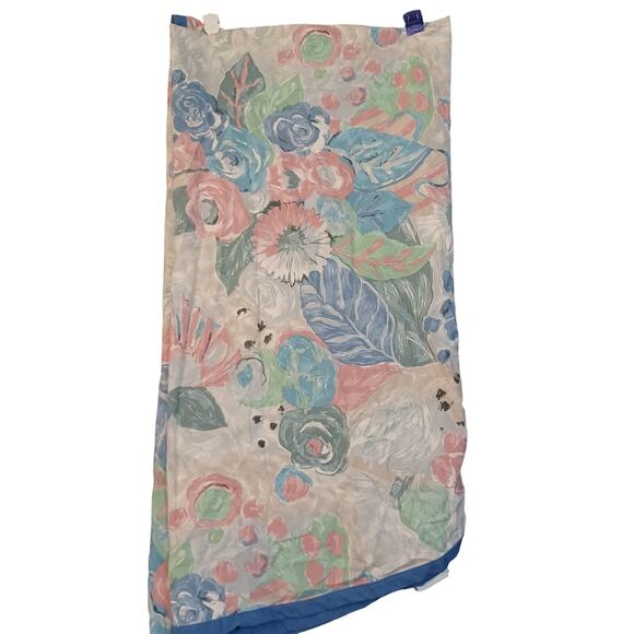 Vintage Circle Floral Sheridan Table Cloth - Picture 2 of 8